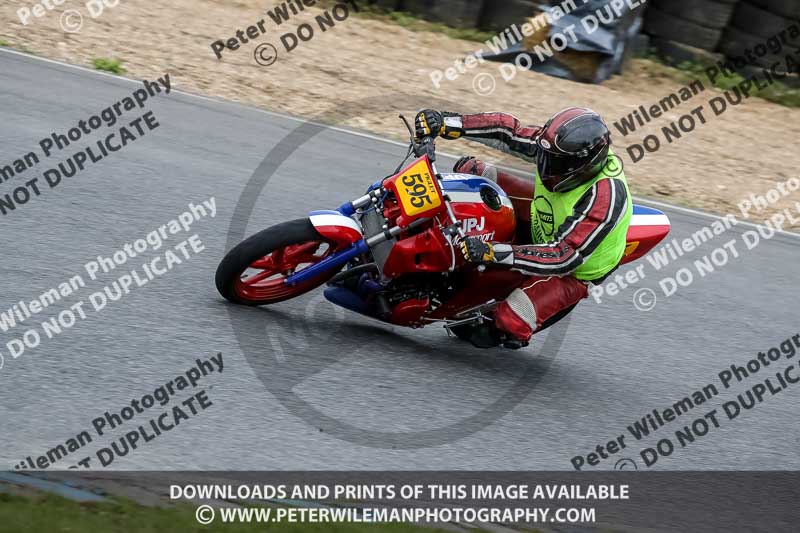 enduro digital images;event digital images;eventdigitalimages;lydden hill;lydden no limits trackday;lydden photographs;lydden trackday photographs;no limits trackdays;peter wileman photography;racing digital images;trackday digital images;trackday photos
